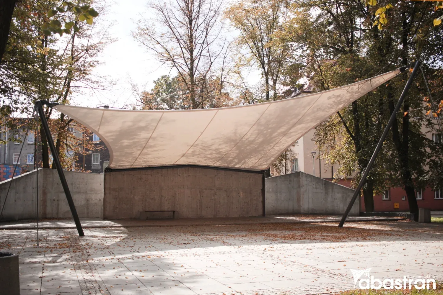Zadaszenie membranowe na placu św. Barbary w Bytomiu — PVC — Bytom, Polska