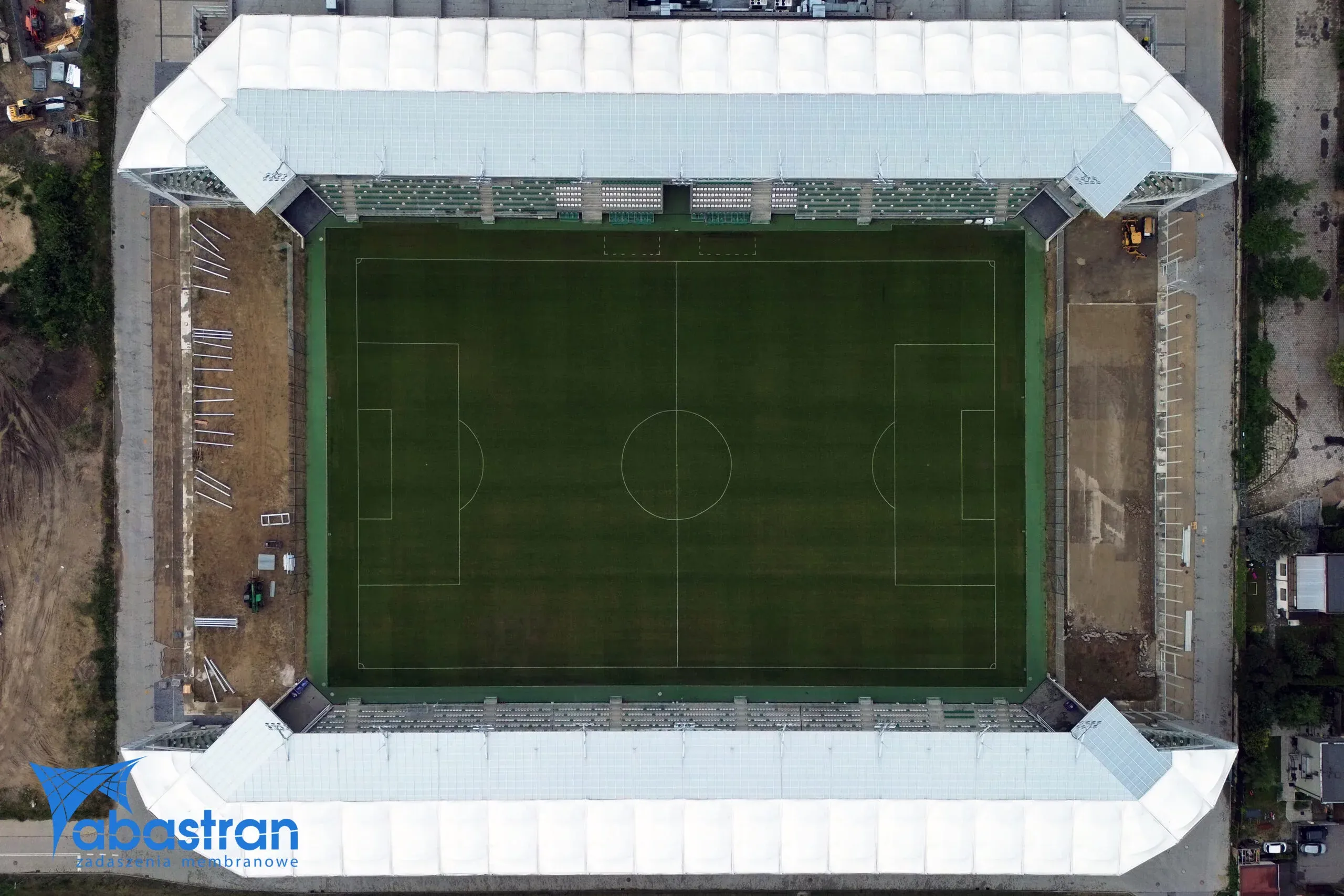 Zadaszenie membranowe stadionu piłkarskiego – Radom — PVC — Radom, Polska