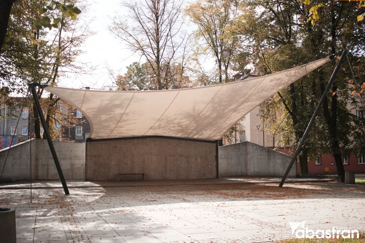 Zadaszenie membranowe na placu św. Barbary w Bytomiu — PVC — Bytom, Polska