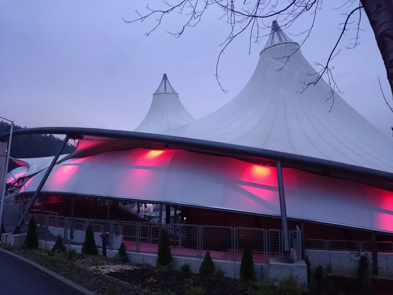 Membranowa ściana osłonowa Amfiteatru pod Grojcem – Żywiec — 3