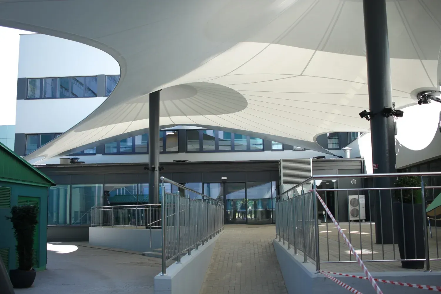 Centrum Kliniczno-Dydaktyczne – taras dla poradni specjalistycznych — 3