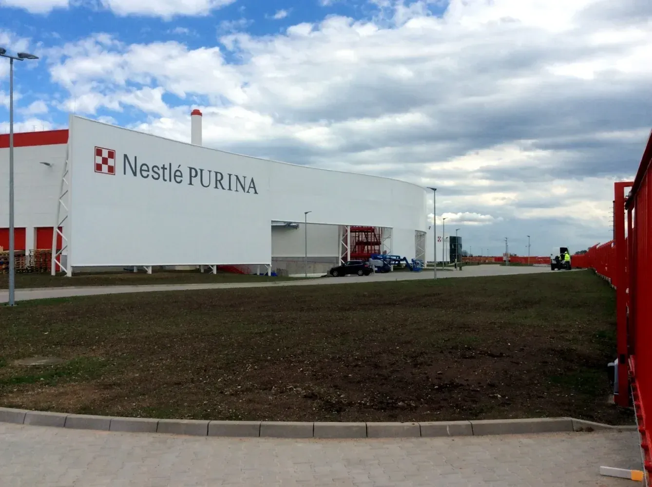Membranowa fasada dla Nestle Purina we Wrocławiu — 3