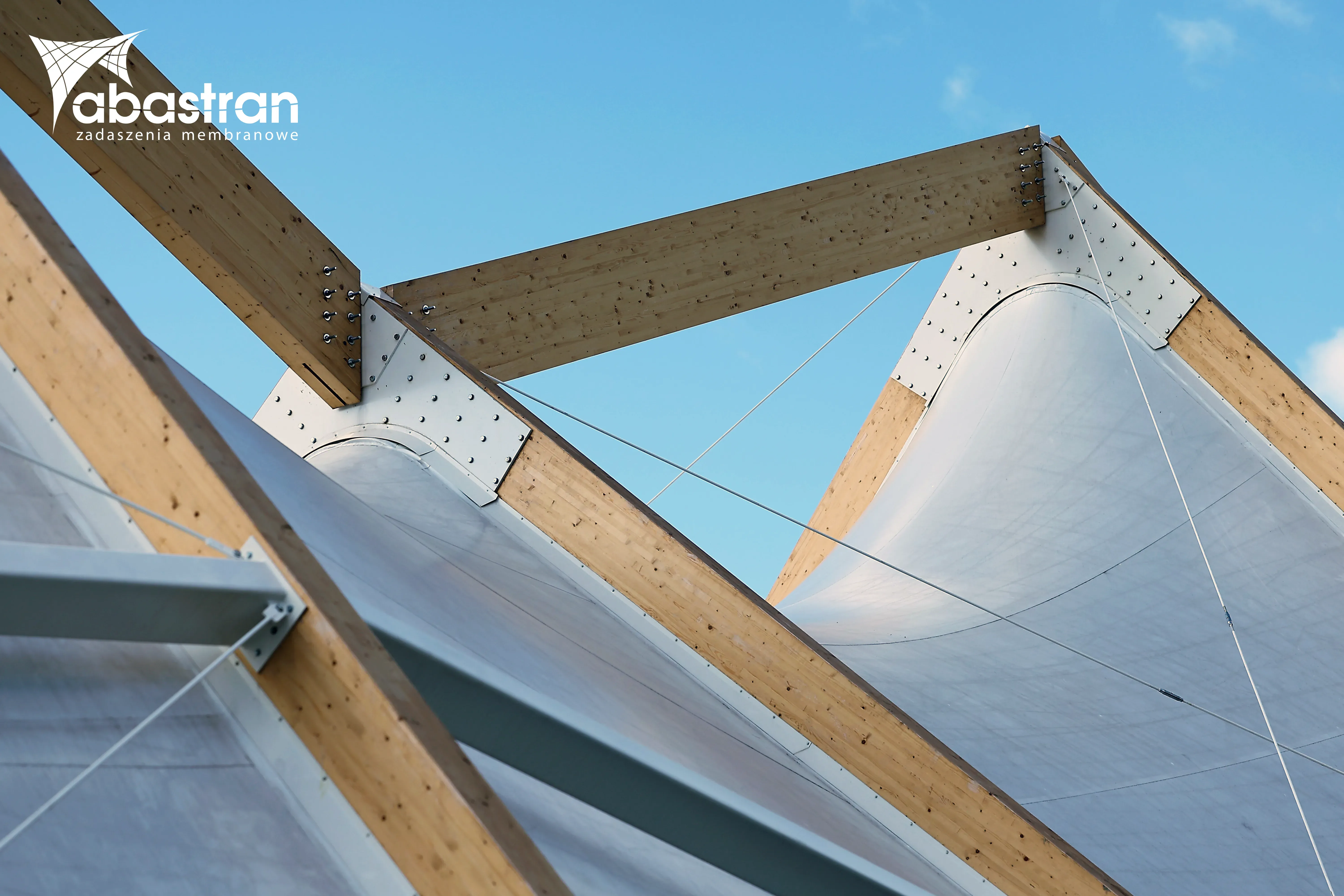 Zadaszenie membranowe widowni przy amfiteatrze w Ujsołach — 3