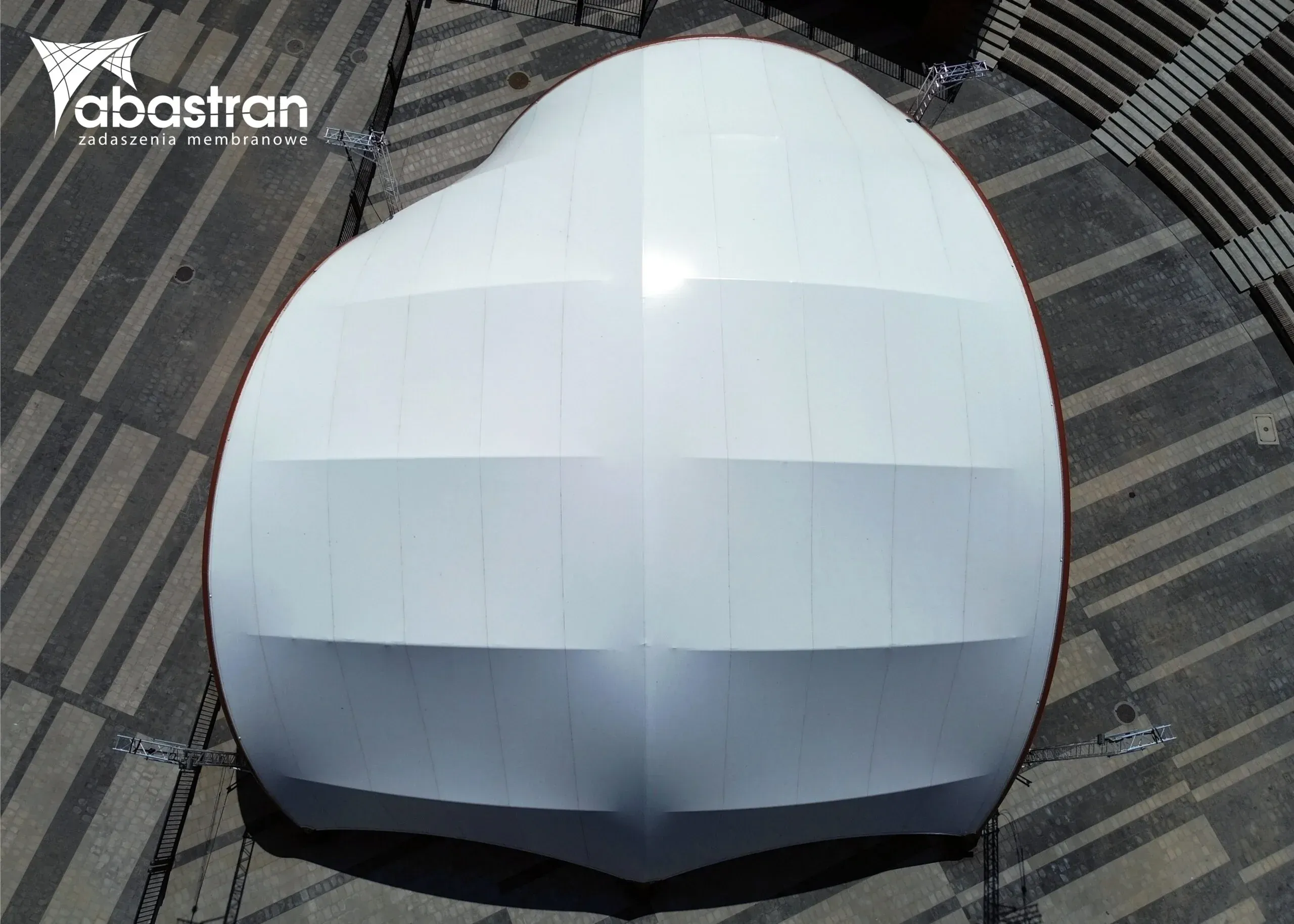 Projekt oraz budowa zadaszonej sceny plenerowej w Bartoszycach — 3