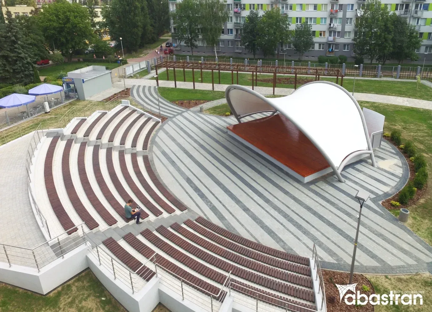 Zadaszenie sceny plenerowej w Stalowej Woli — 3