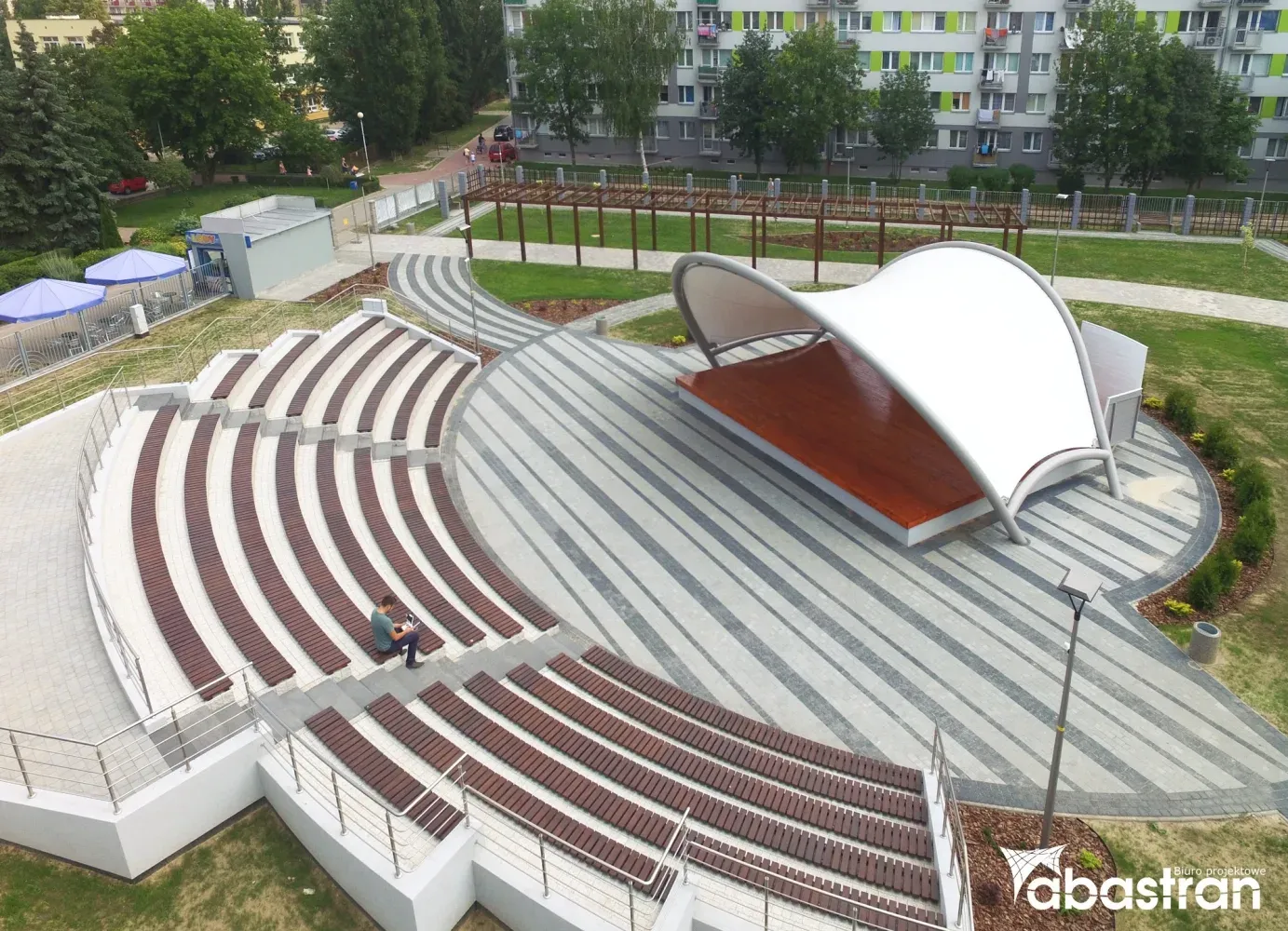 Zadaszenie sceny plenerowej w Stalowej Woli — 3