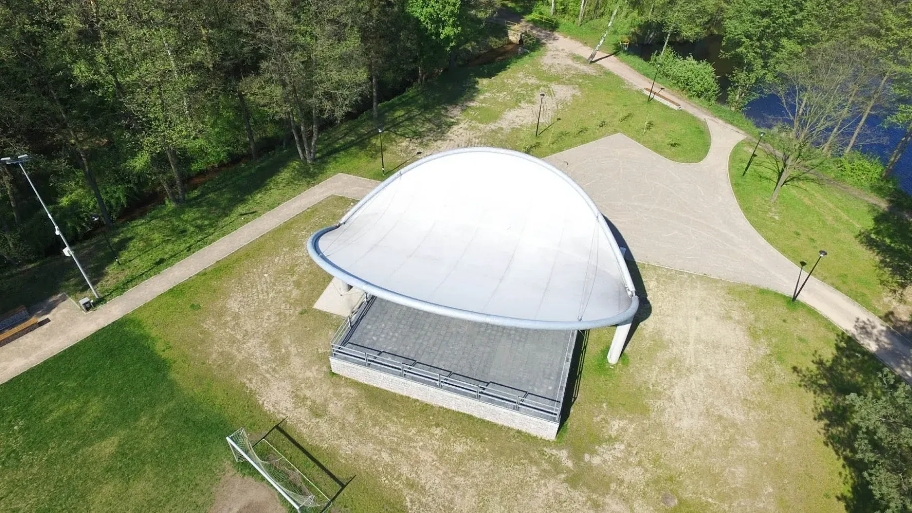 Scena plenerowa w Myszkowie — 4