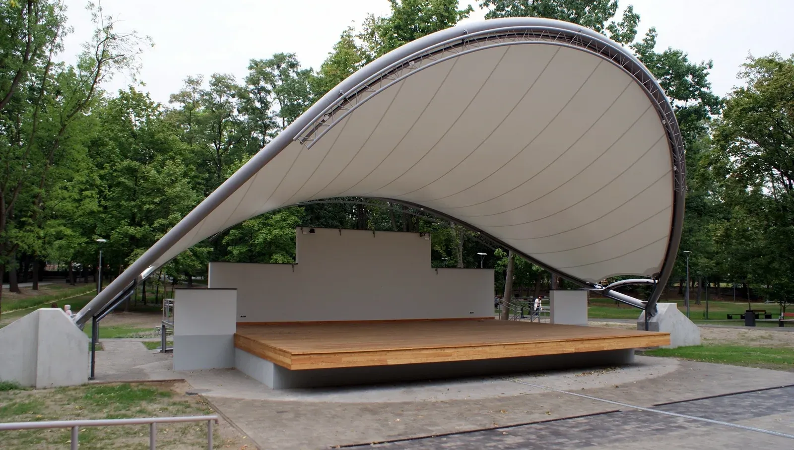 Zadaszenie membranowe Amfiteatru w Tomaszowie Lubelskim — 9