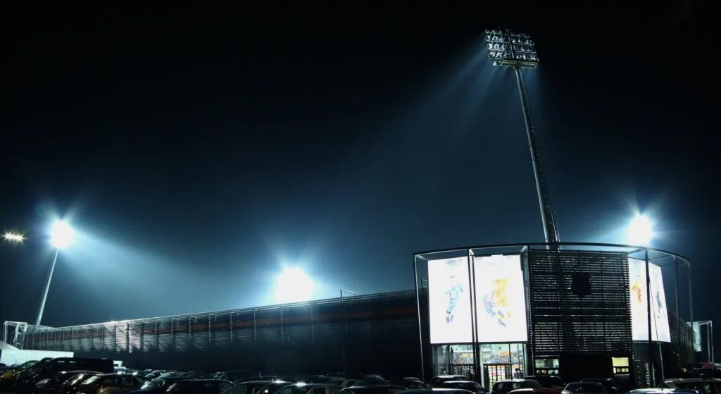 Zadaszenie stadionu KS Nieciecza – projekt membranowy