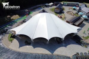 Zadaszenie membranowe amfiteatru w parku uzdrowiskowym w Latoszynie - Abastran