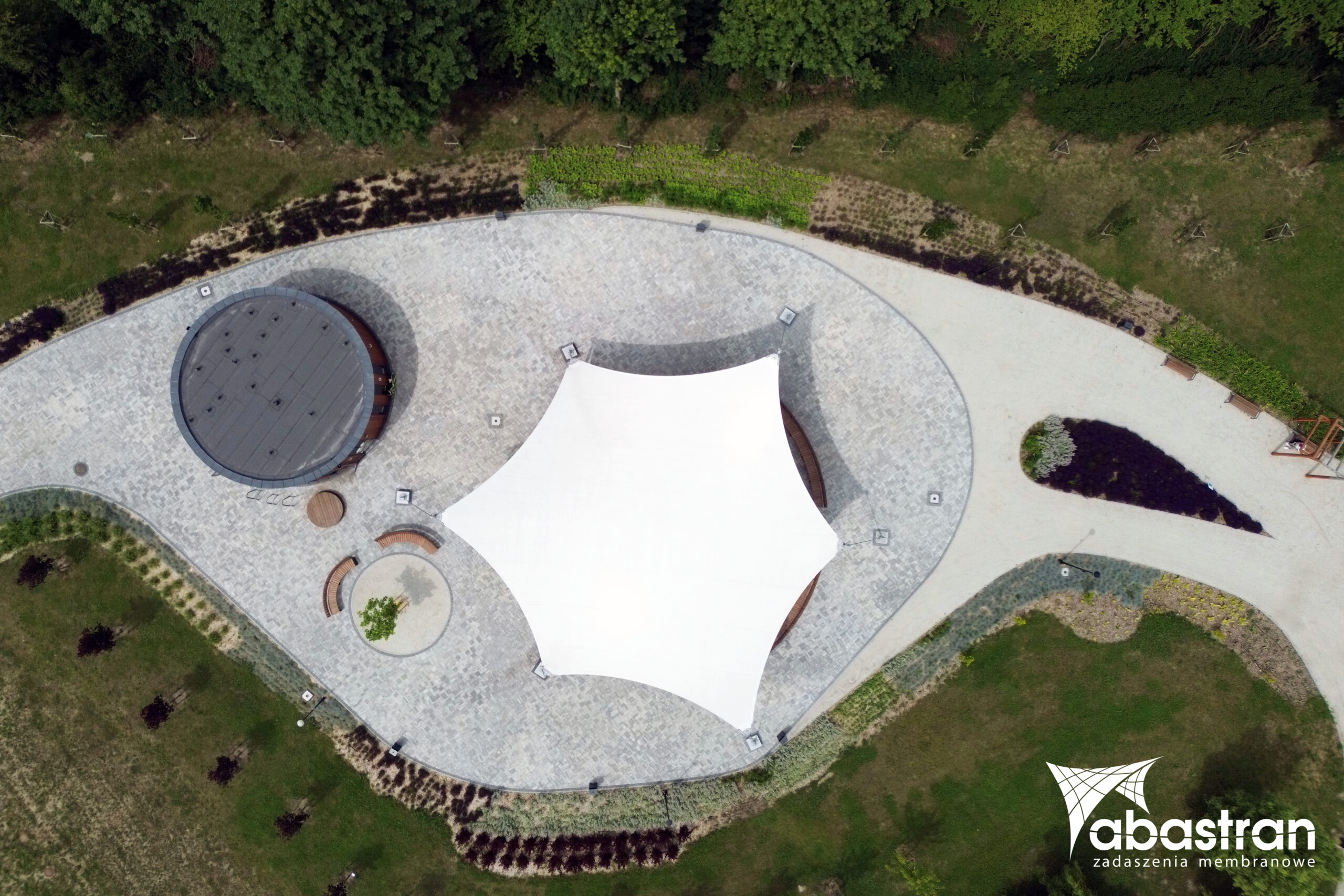 Selecting PVC Membrane for Poland’s Climate Conditions