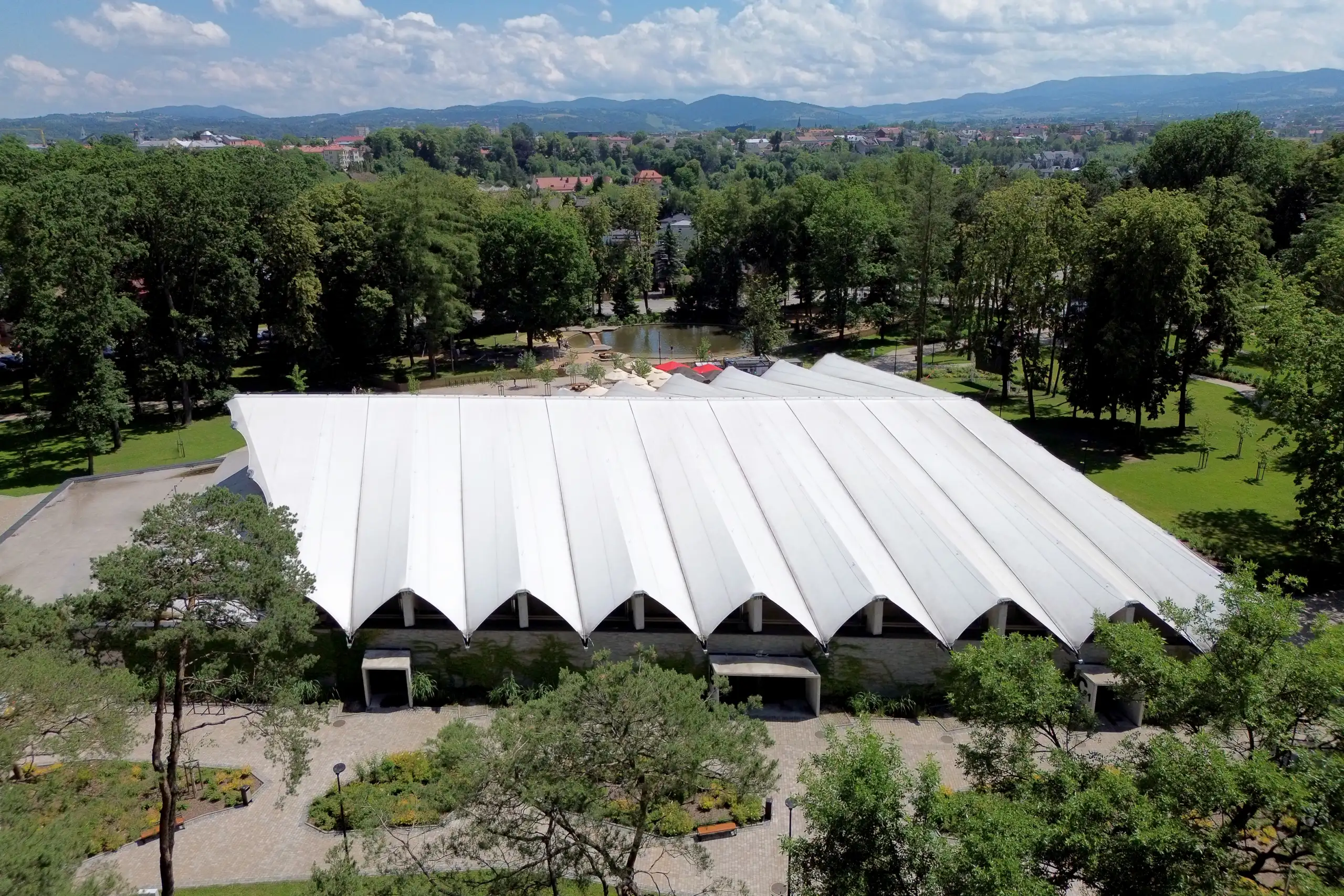 Zadaszenie membranowe w Parku Strzeleckim
